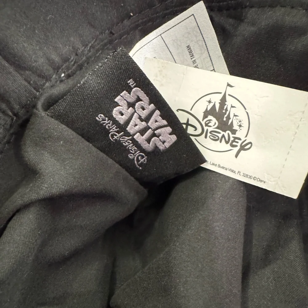 DISNEY PARKS STAR WARS bucket sun cap bucket hat. Adult NWT